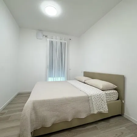 Twin Bays - Immobiliare Appartamento *